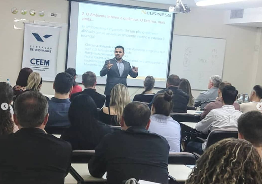 Palestra sobre Projetos