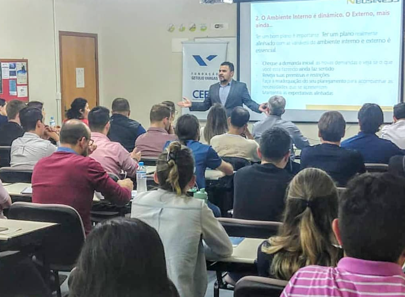 Palestra Pessoas, conhecimento e resultado
